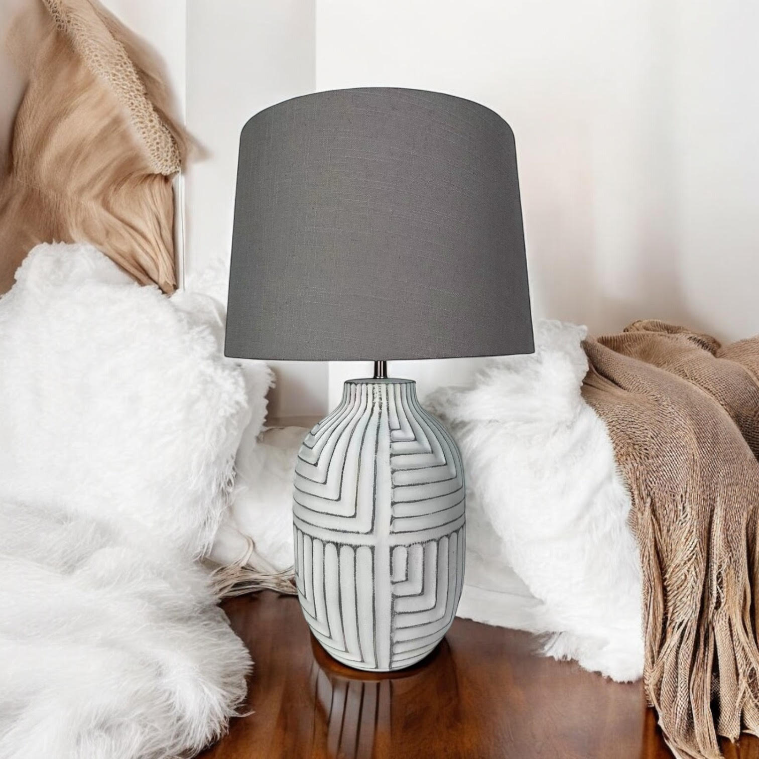 The Elderfen Table Lamp — Textured Ceramic Urn