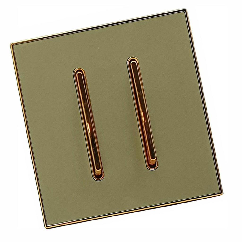 The Vellamore Switch — Antique Gold, Double, Two-Way