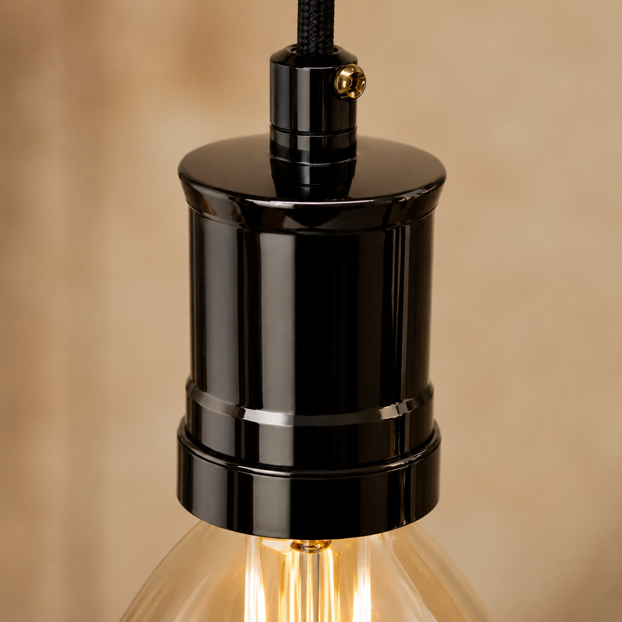 Shoreditch - Black E27 Vintage Industrial Lamp Holder