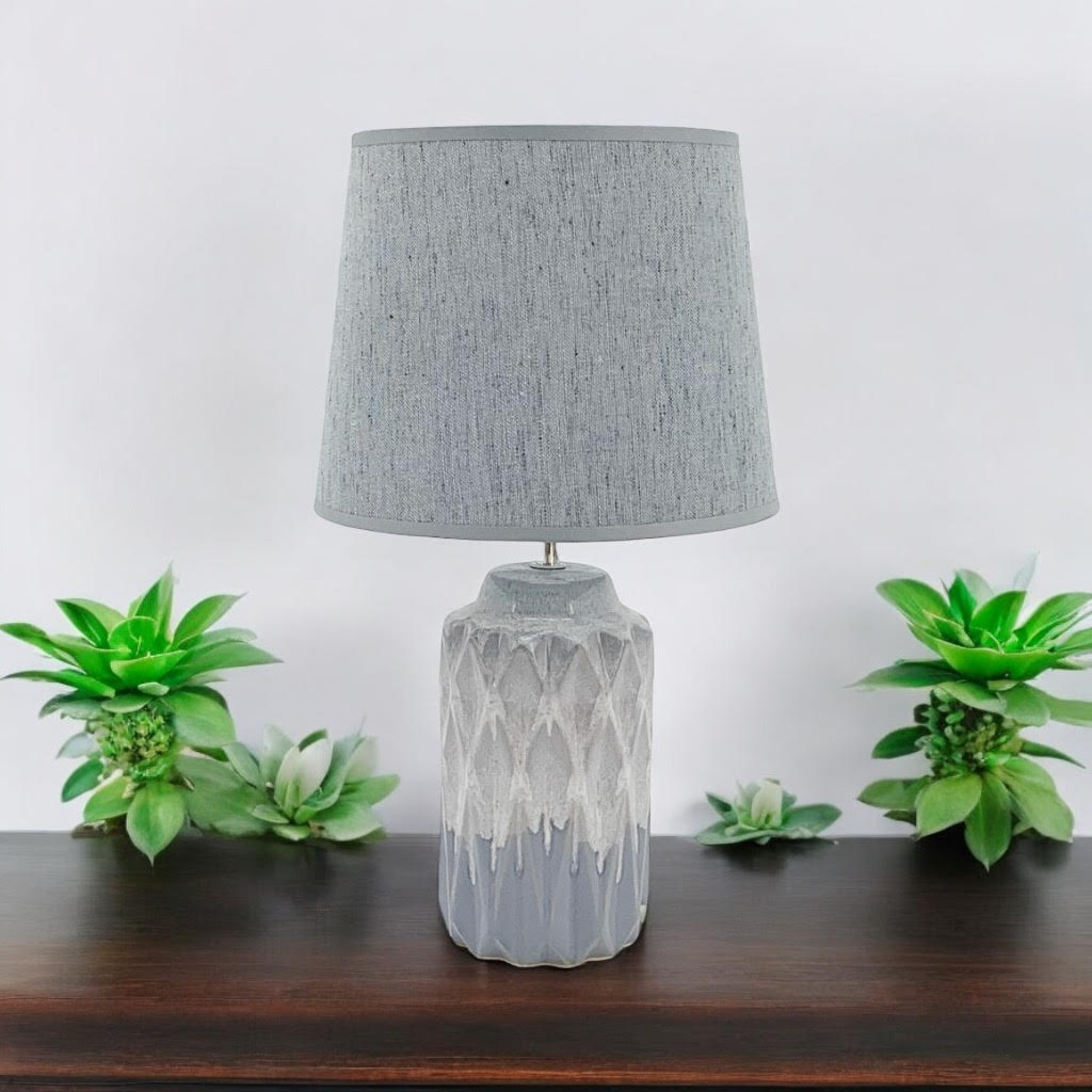 The Silvermarl — Two-Tone Ceramic Table Lamp